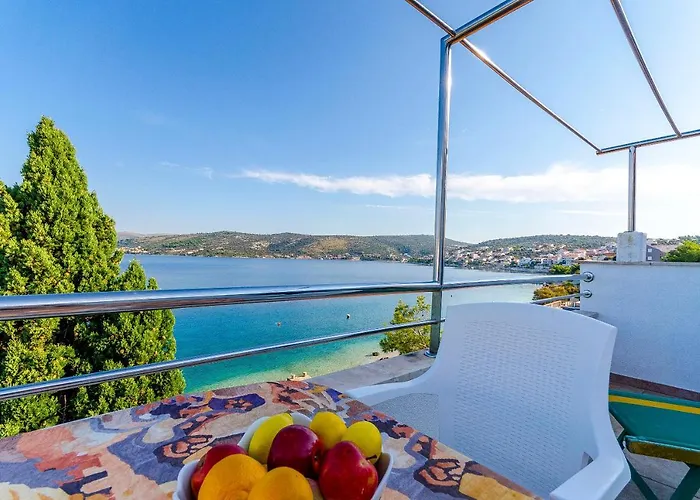 Rozalija Appartement Ražanj