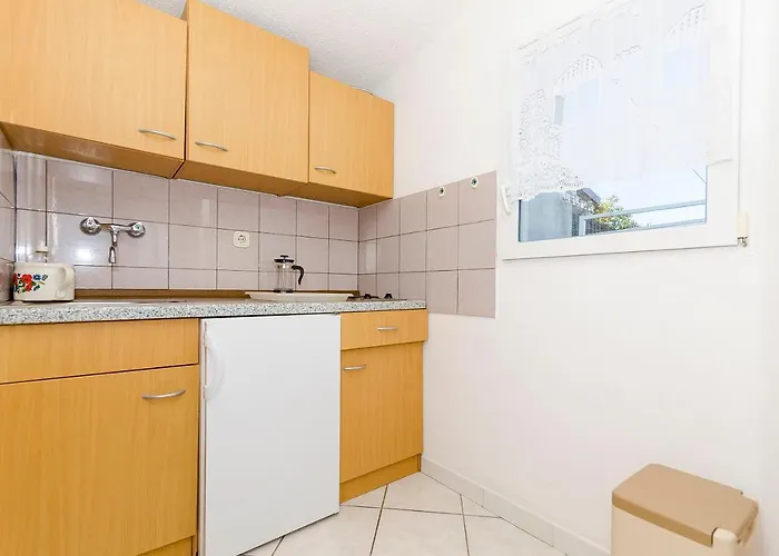 Rozalija Appartement Ražanj