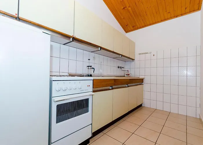 Rozalija Apartamento Ražanj